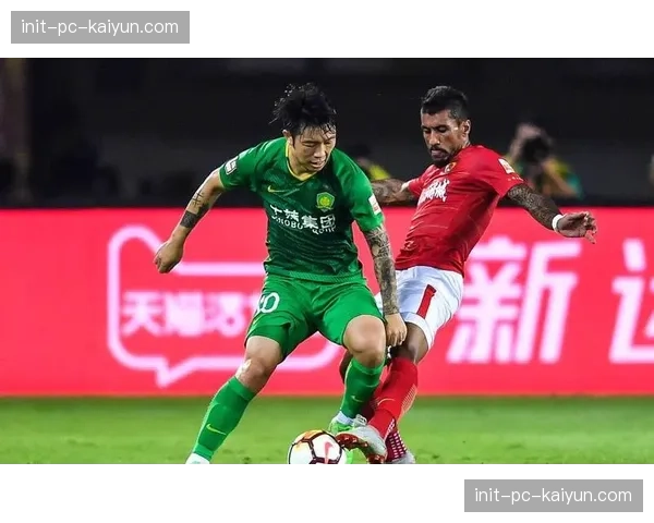 意甲裁判委员会四月会议,重申对背后铲抢等危险动作的判罚尺度 意甲裁判委员会四月会议,重申对背后铲抢等危险动作的判罚尺度